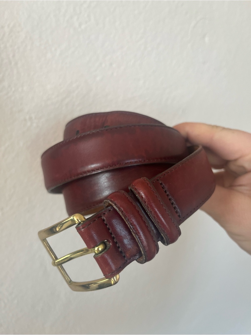 Allen Edmonds 40 Chestnut Brown Leather Belt with solid brass Buckle